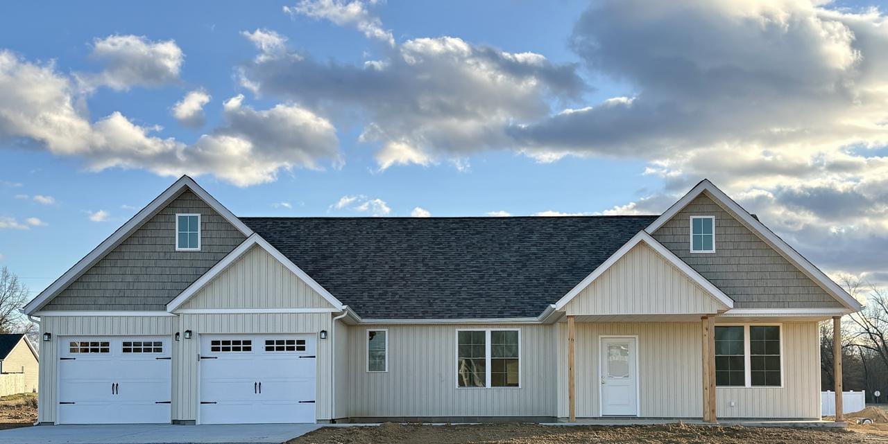 850 Stone Hill Dr., Carbondale, IL 62901