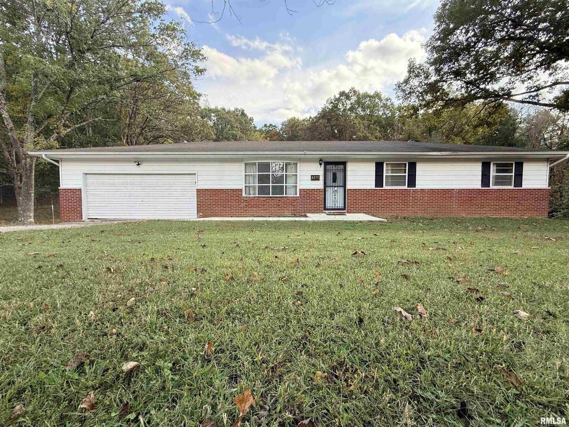 8375 Highway 145 S, Harrisburg, IL