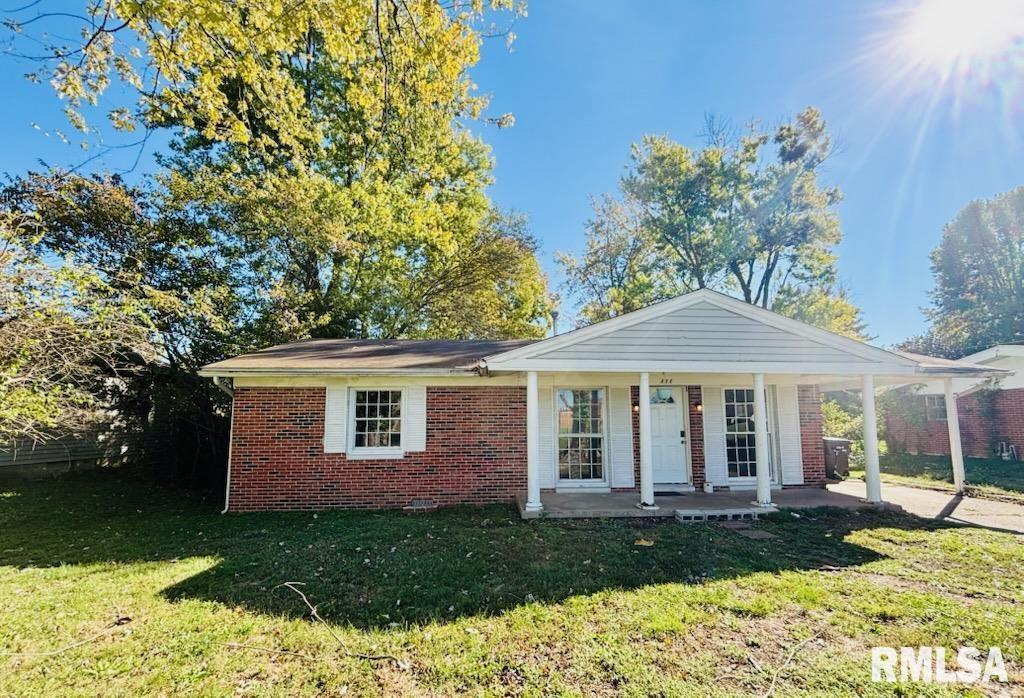 111 N Tower Rd., Carbondale, IL 62901