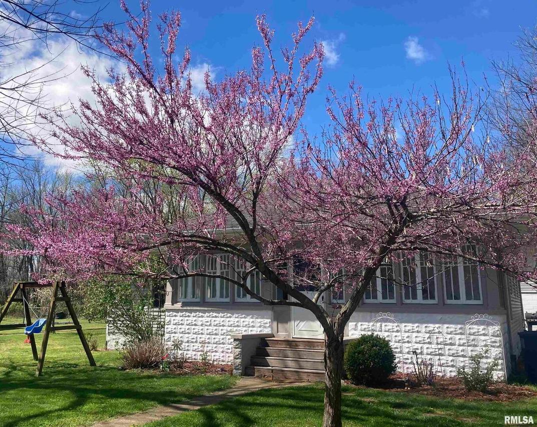 439 N Howard St., Duquoin, IL 62832