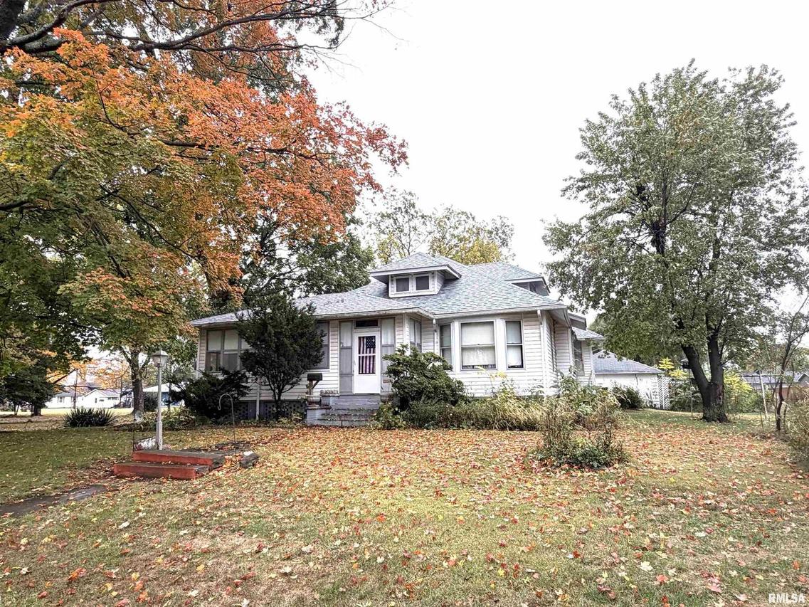 523 W 4th St., Centralia, IL 62801