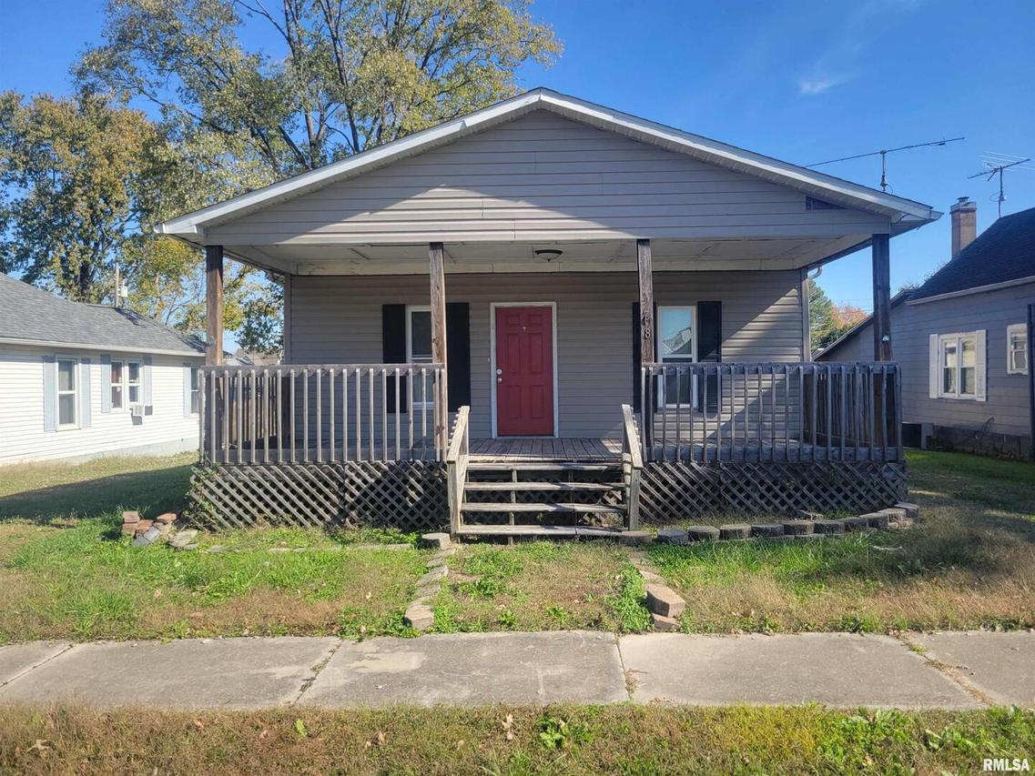 208 N Washington St., Hurst, IL 62949