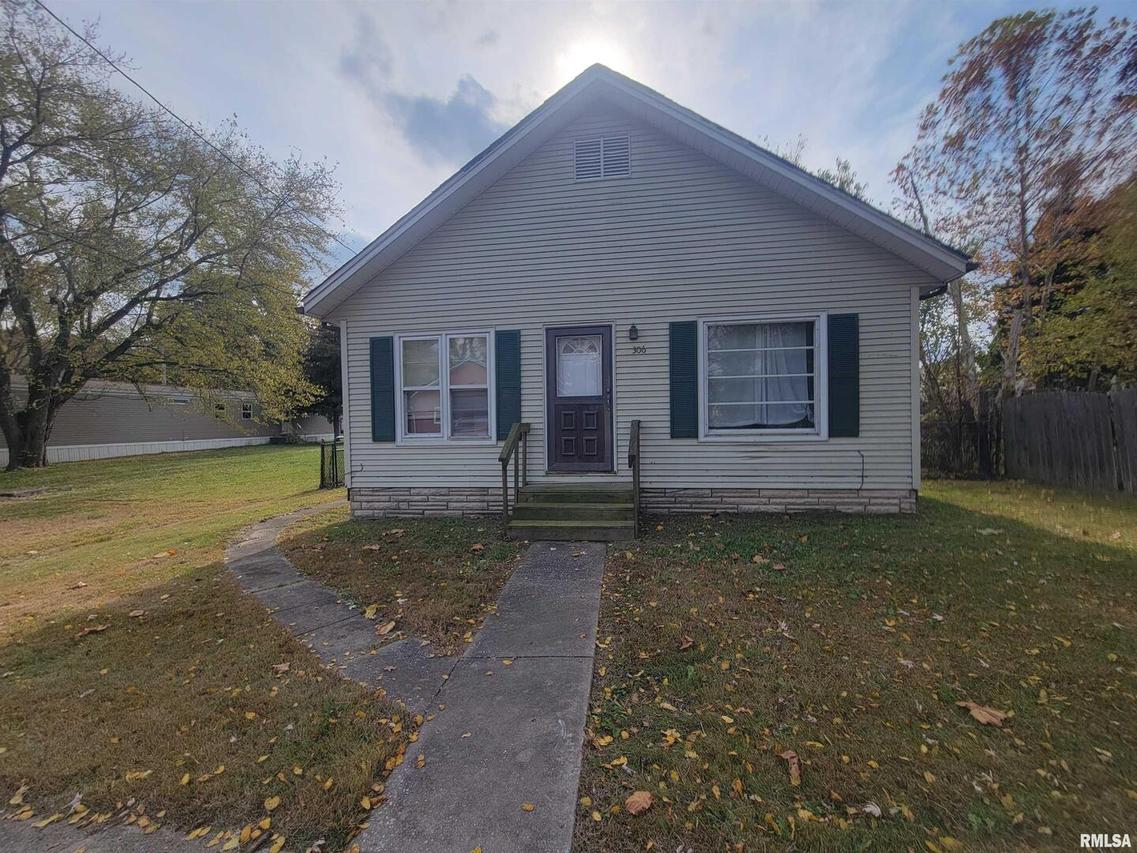 306 Vogel St., Dowell, IL 62927