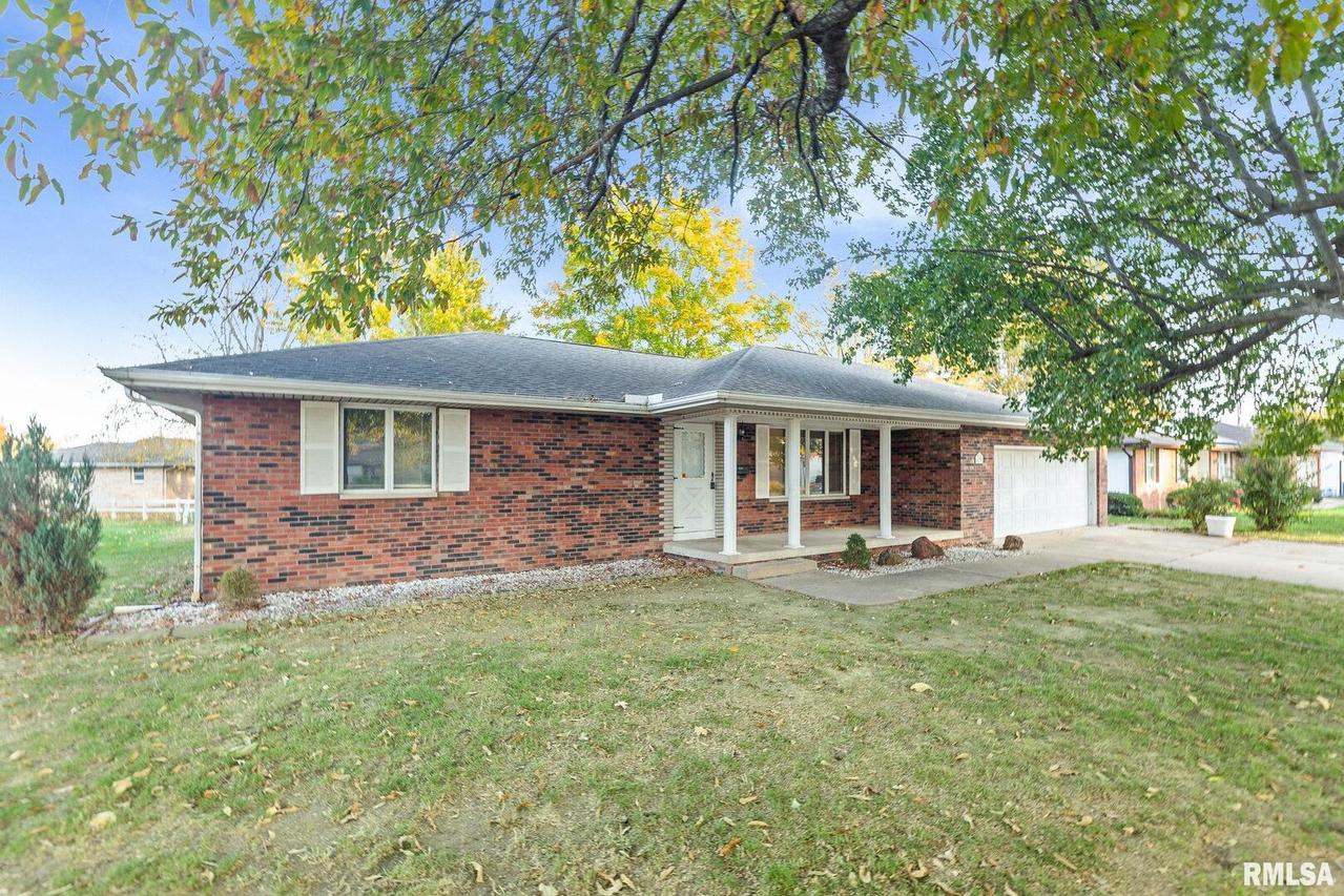 629 Oakdale Dr., Centralia, IL