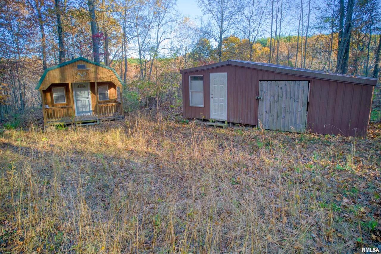 1924 Suchman Rd., Ava, IL 62907