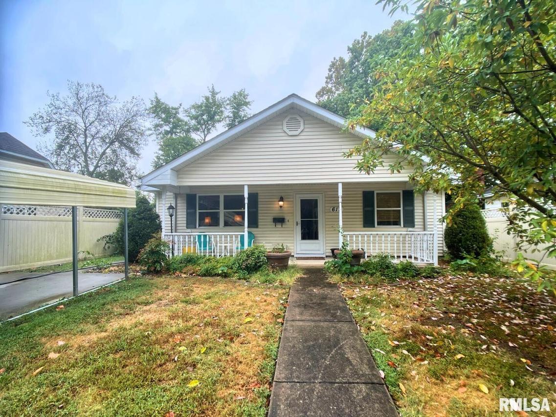 617 N 10th St., Herrin, IL 62948