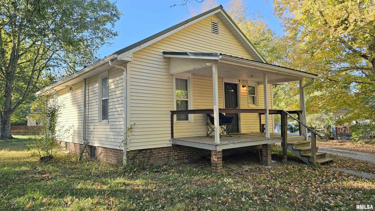 2571 S Illinois Ave., Carbondale, IL 62901