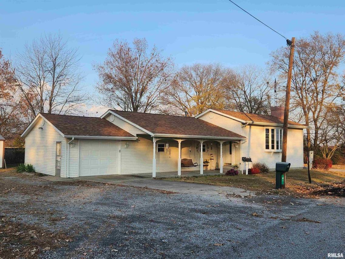 81 Cripple Creek Rd., Pinckneyville, IL 62274