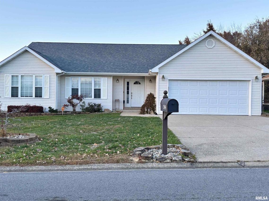 4232 Woodglen Ln., Mt Vernon, IL 62864