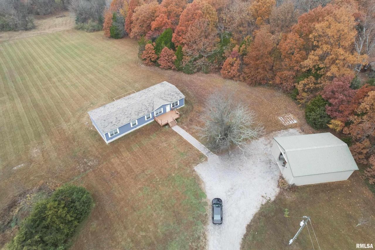 890 Gilead Church Rd., Vienna, IL 62995