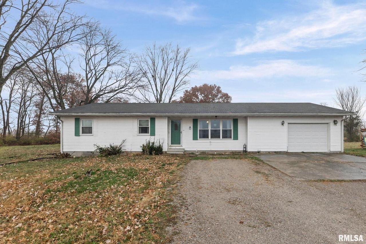 103 Middleton Rd., Iuka, IL 62849