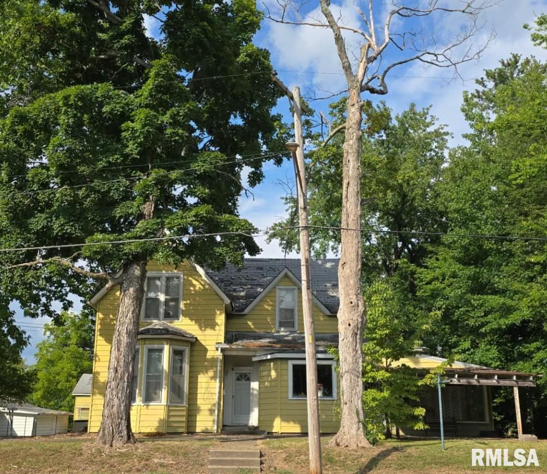 215 W Vienna St., Anna, IL 62906