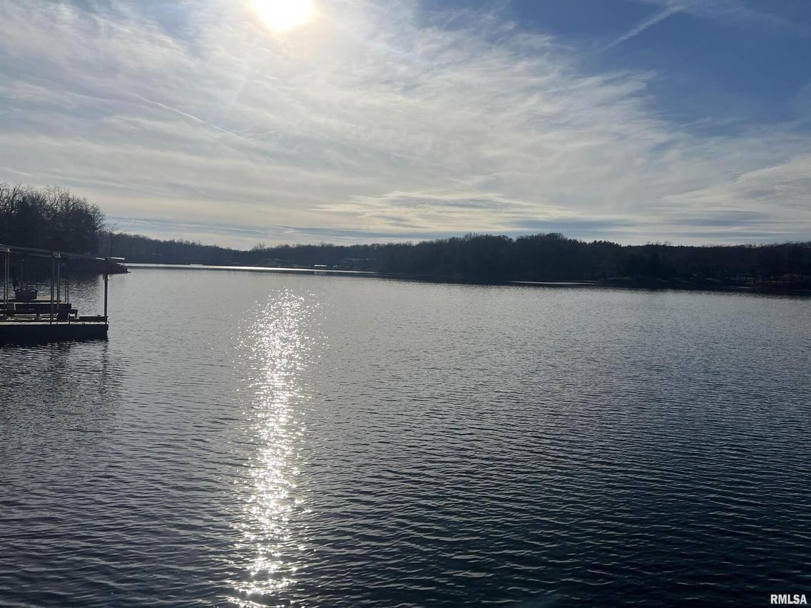 611 Sunset Dr., Marion, IL 62959