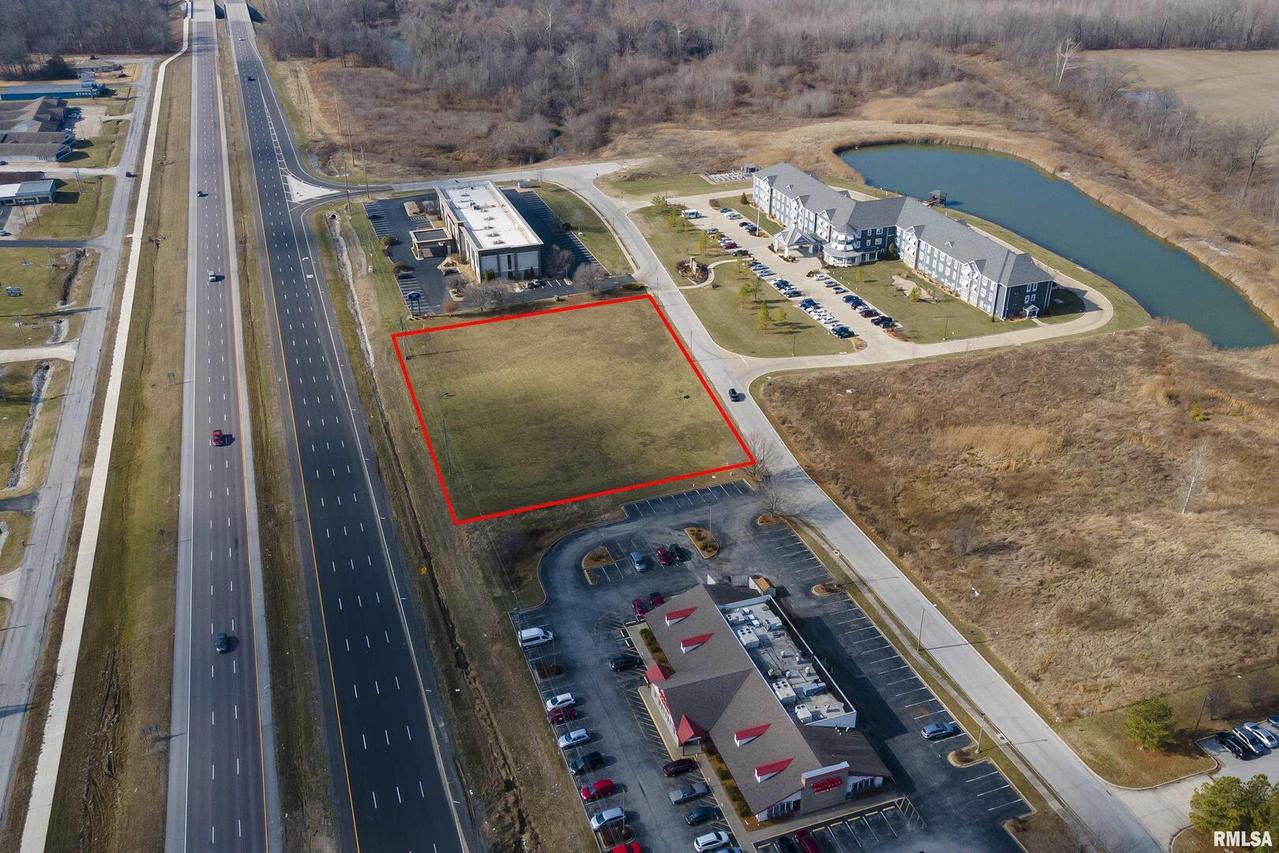 2219 Reed Station Pkwy., Carbondale, IL 62901