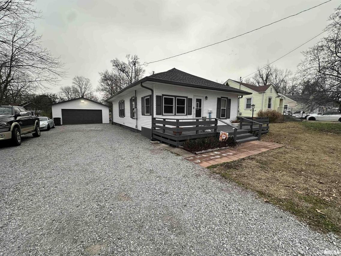 602 N Springer St., Carbondale, IL 62983