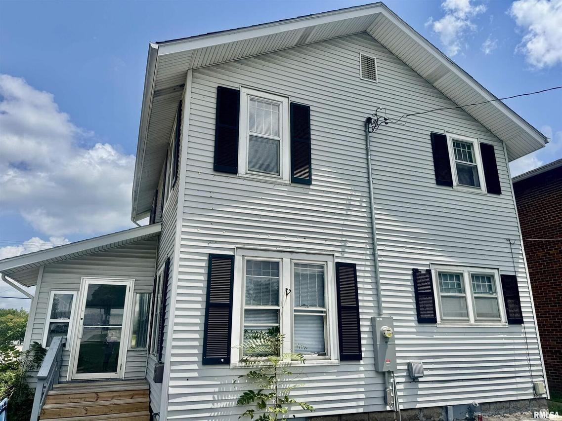 601 Broadway, Mt Vernon, IL 62864