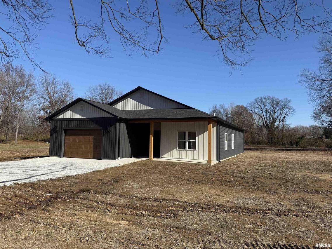 333 S Hanseman St., Carbondale, IL 62901