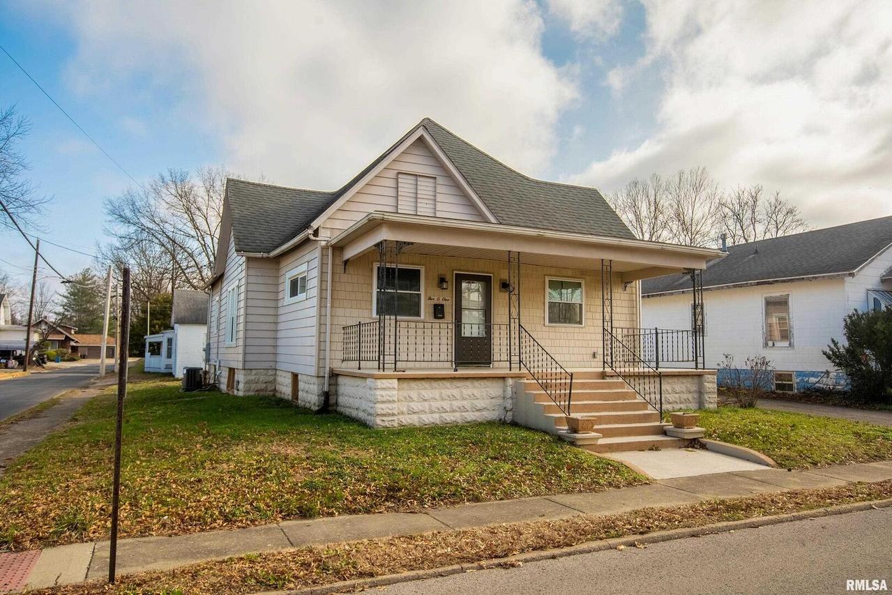 501 S Buchanan St., Marion, IL 62959