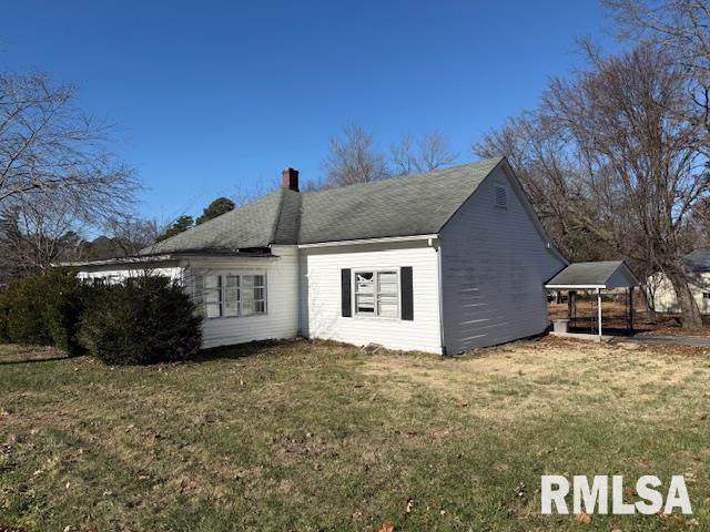 1112 Mchaney Rd., Harrisburg, IL 62946