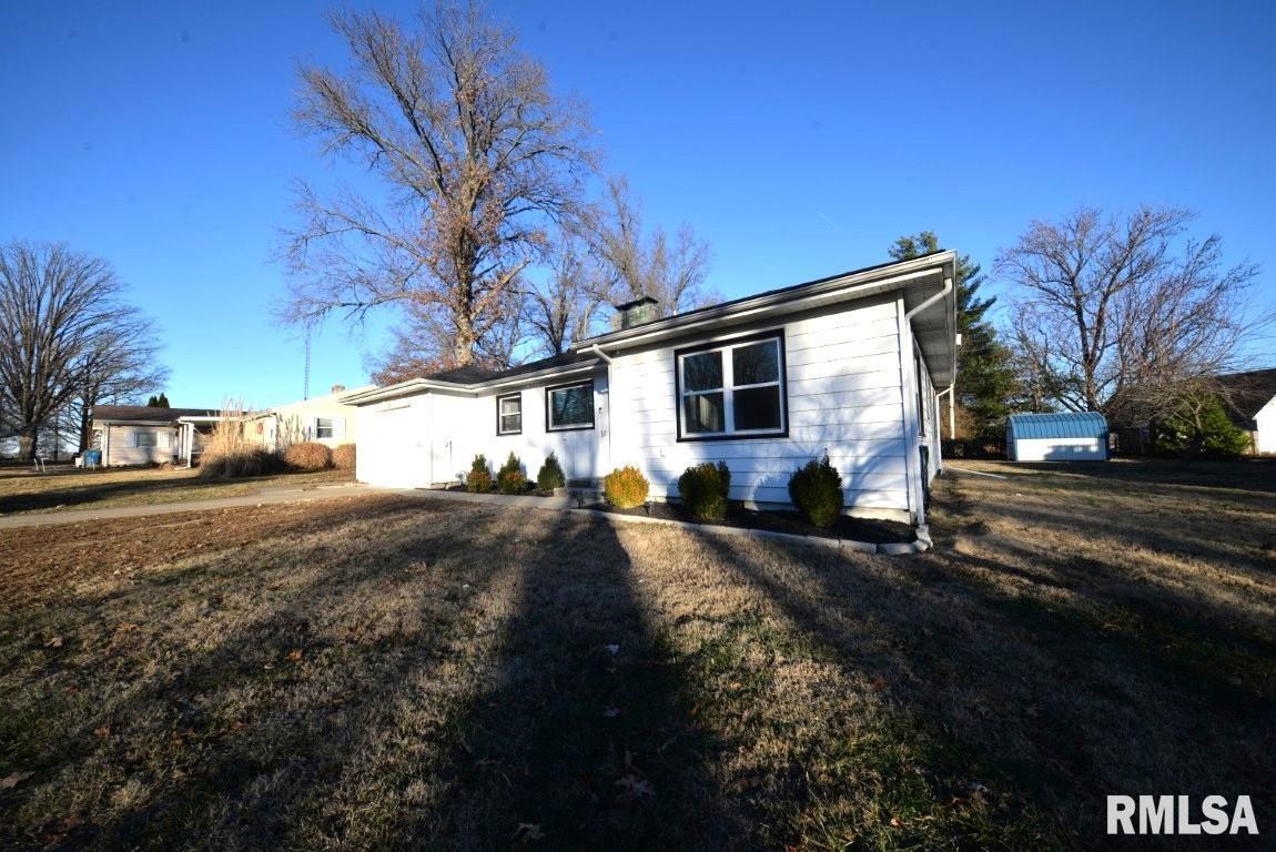 17 Highland Pl., Mt Vernon, IL 62864