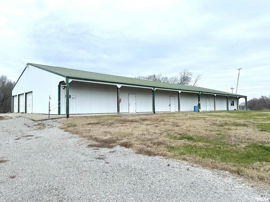 20 Mount Pisgah Rd., Buncombe, IL 62912