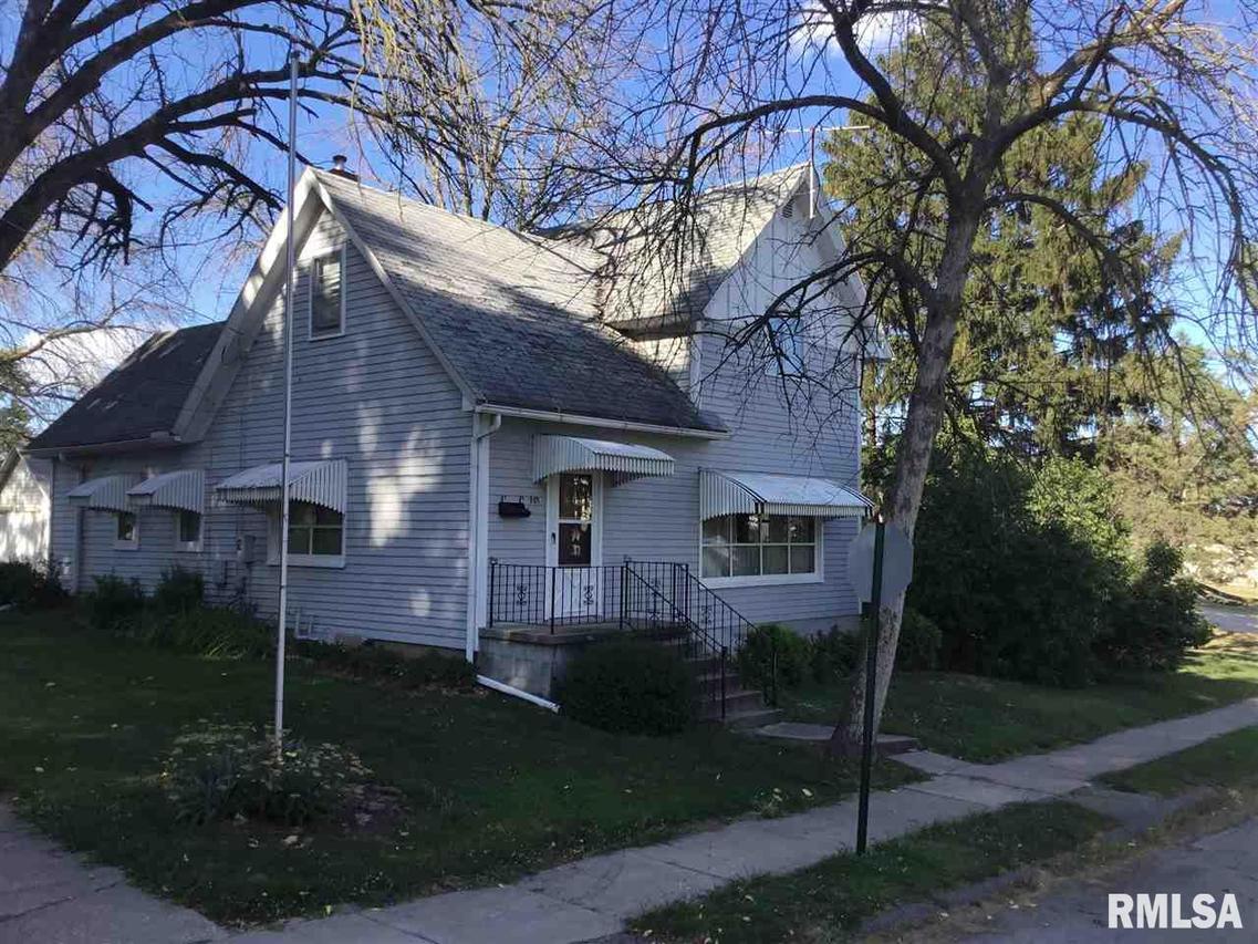 901 7th Ave., Fulton, IL 61252