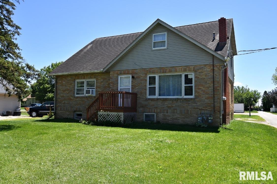 308 E Court St., Cambridge, IL 61238