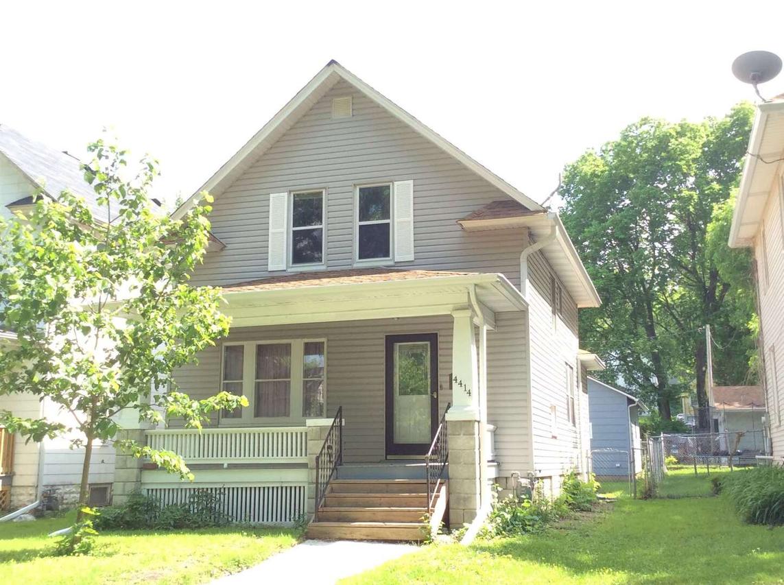 4414 9th Ave., Rock Island, IL 61201