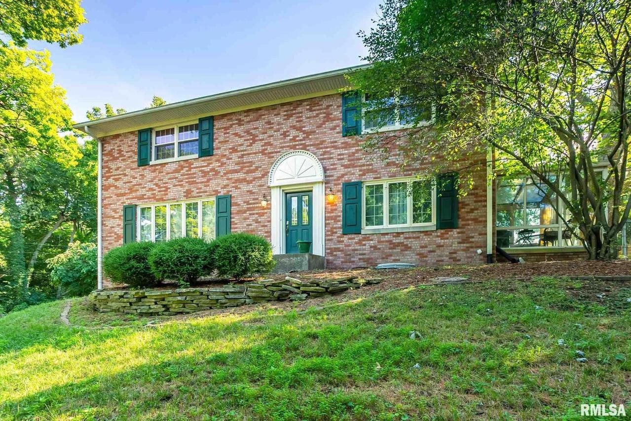 4710 14th St., Rock Island, IL 61201