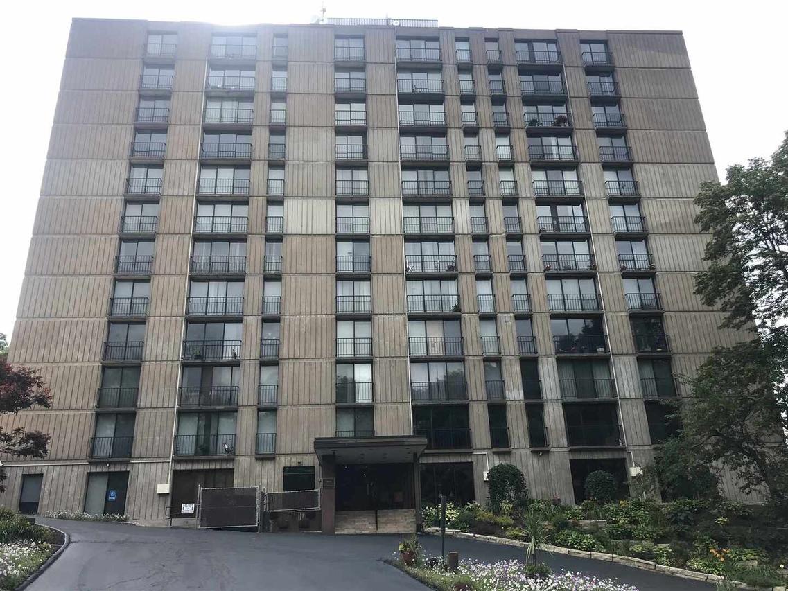 1800 7th St., East Moline, IL 61244