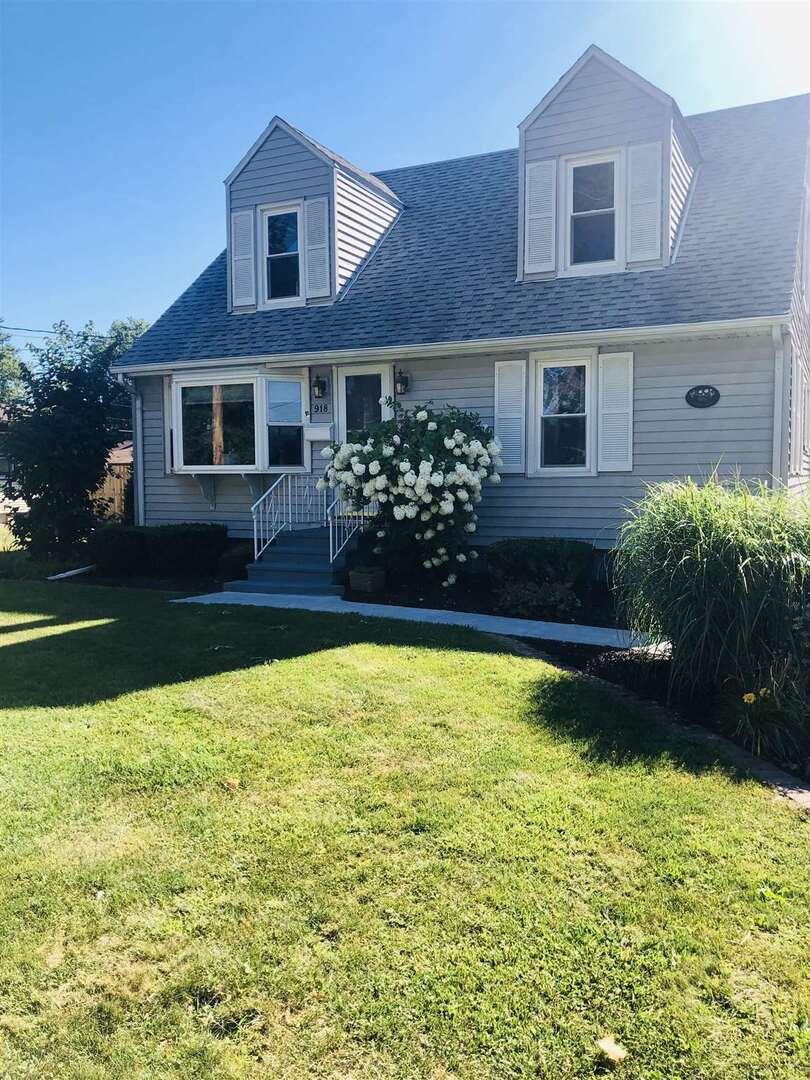 918 Terry Ave., Kewanee, IL 61443