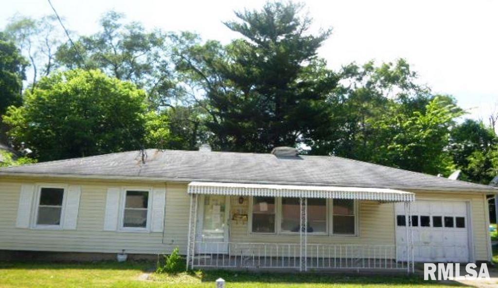 2311 N Flora Ave., Peoria, IL 61604