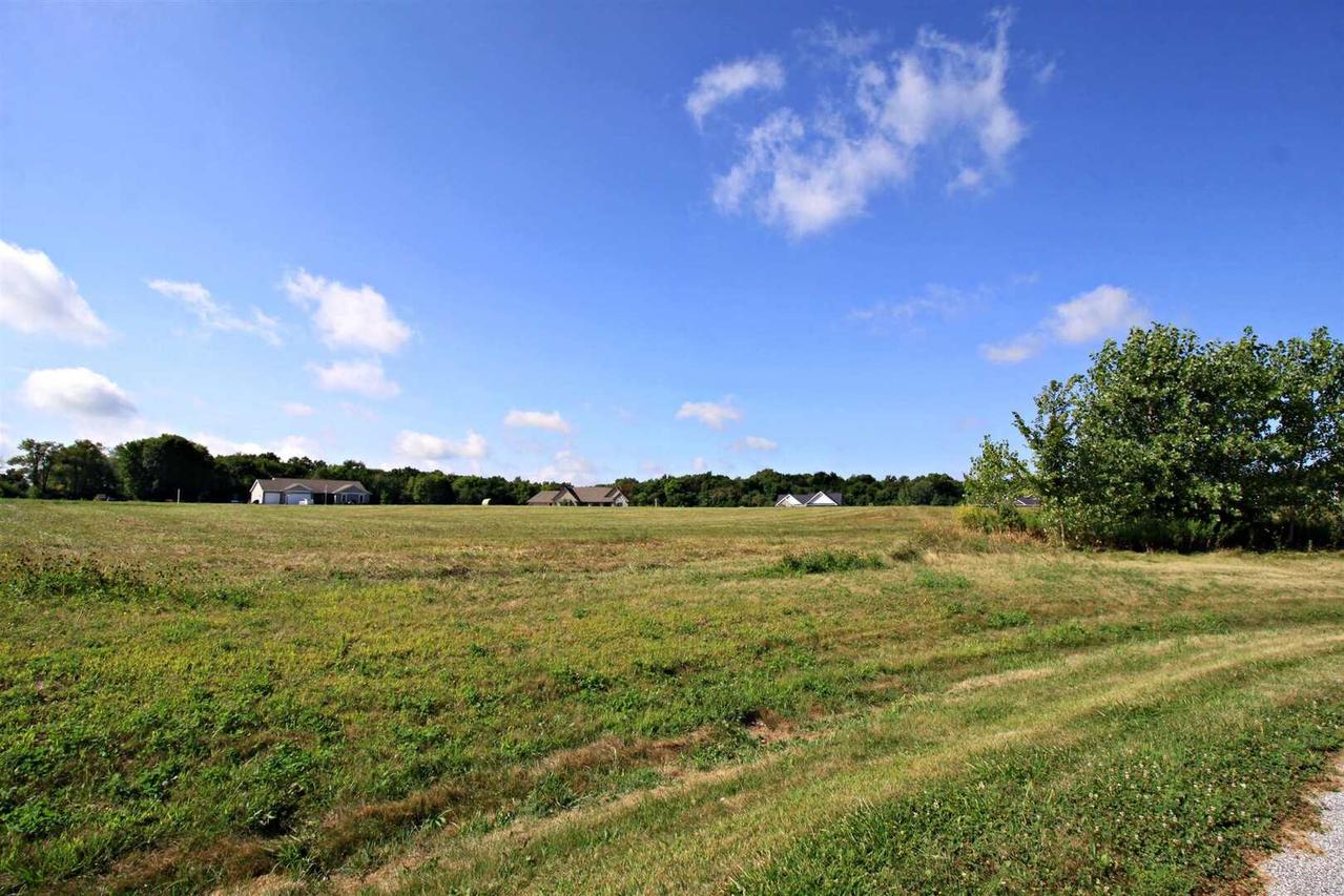 Lot 81 Holly Hill Estates, Milan, IL 61264