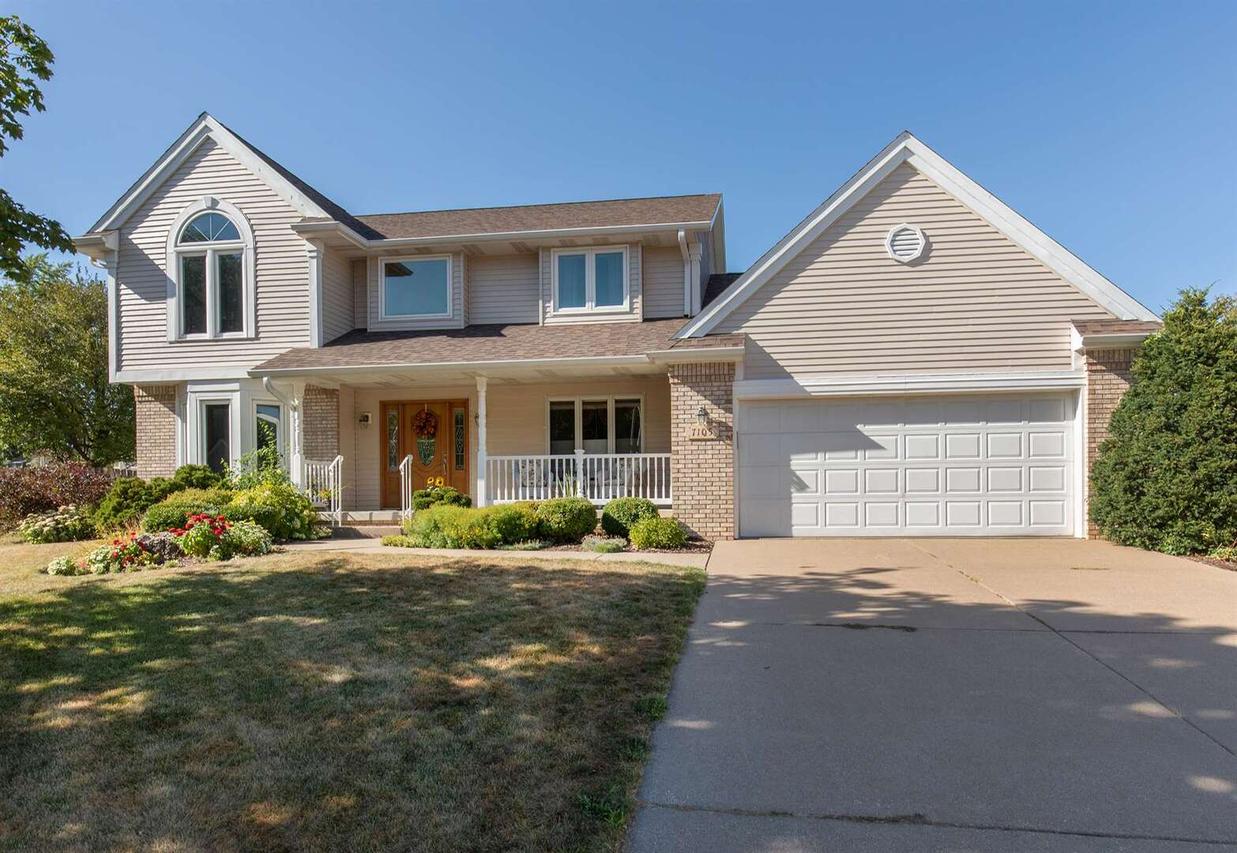 7105 36th Avenue A Ct., Moline, IL 61265