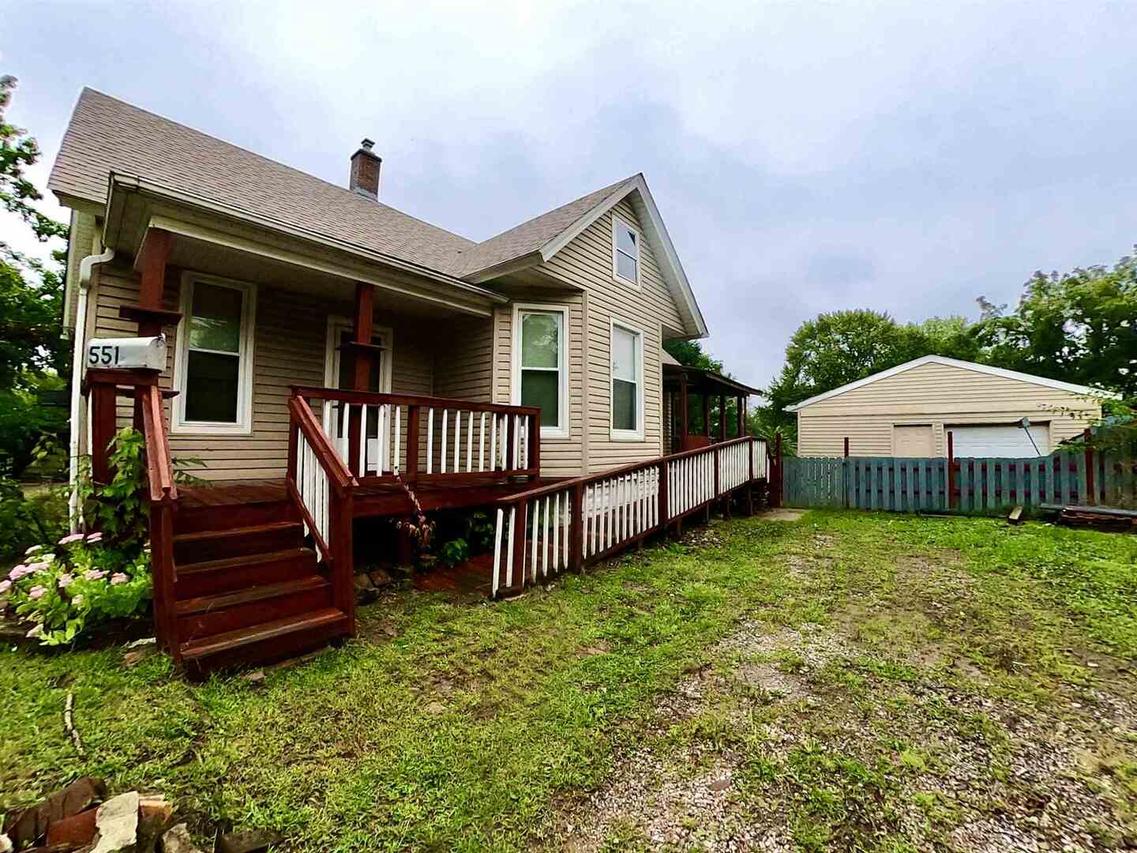 551 20th Ave., Rock Island, IL 61201