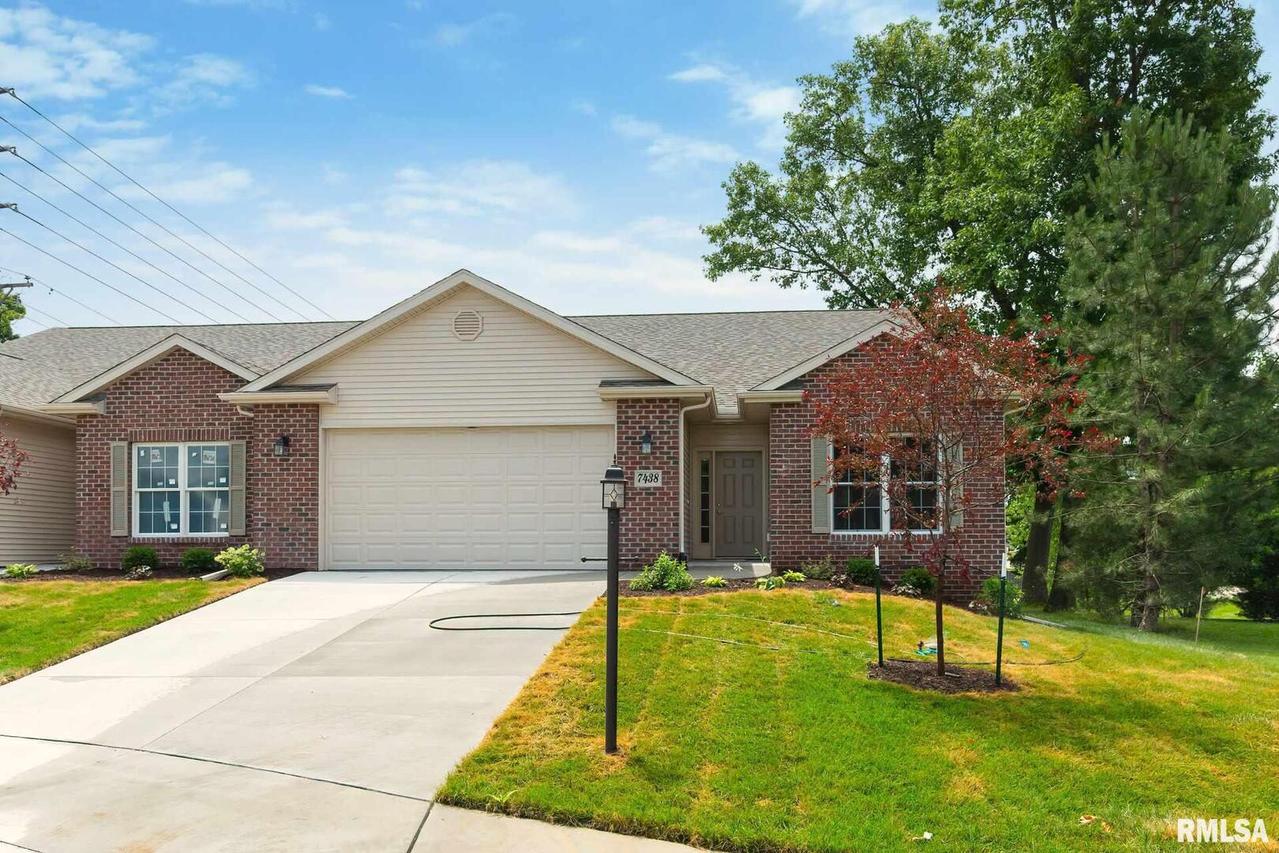 7442 35th Ave., Moline, IL 61265