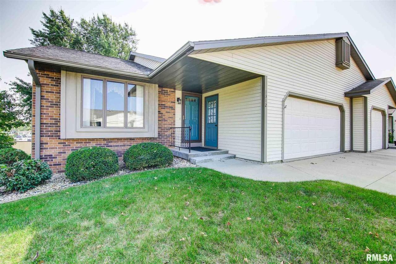 1312 4th Ave., Fulton, IL 61252