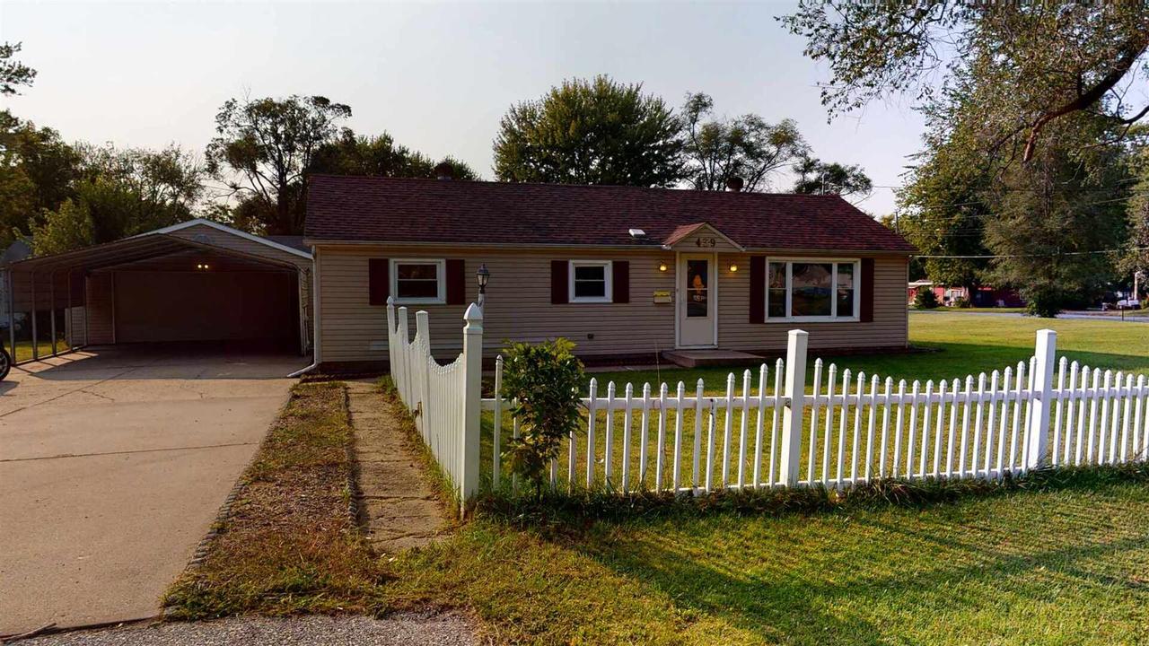 439 40th St., East Moline, IL 61244