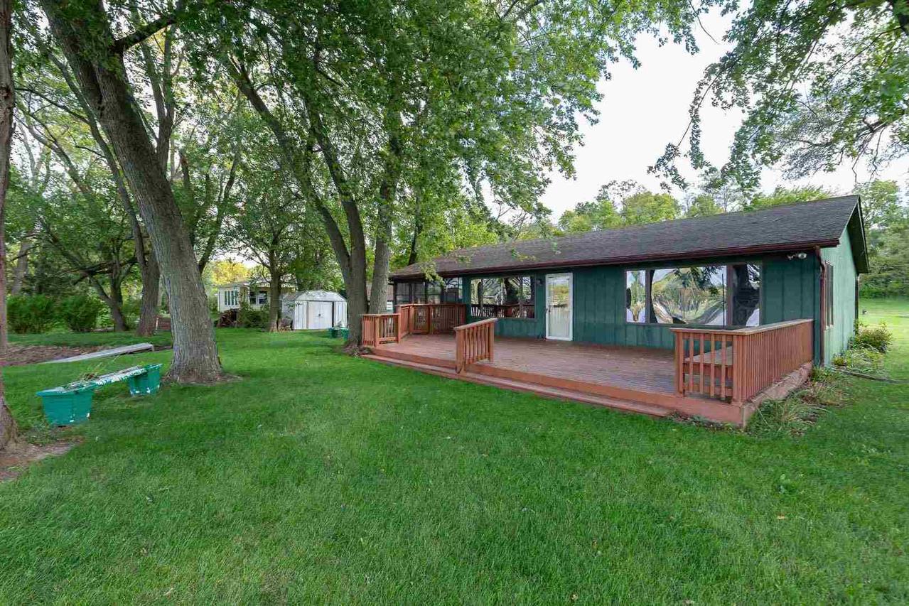 2372 S High St., Port Byron, IL 61275