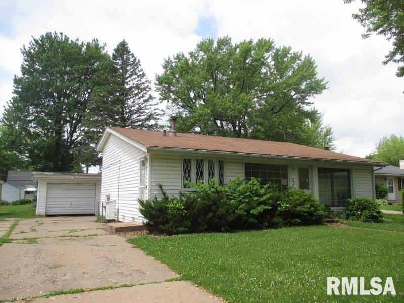 2322 46th Street Ct., Rock Island, IL 61201