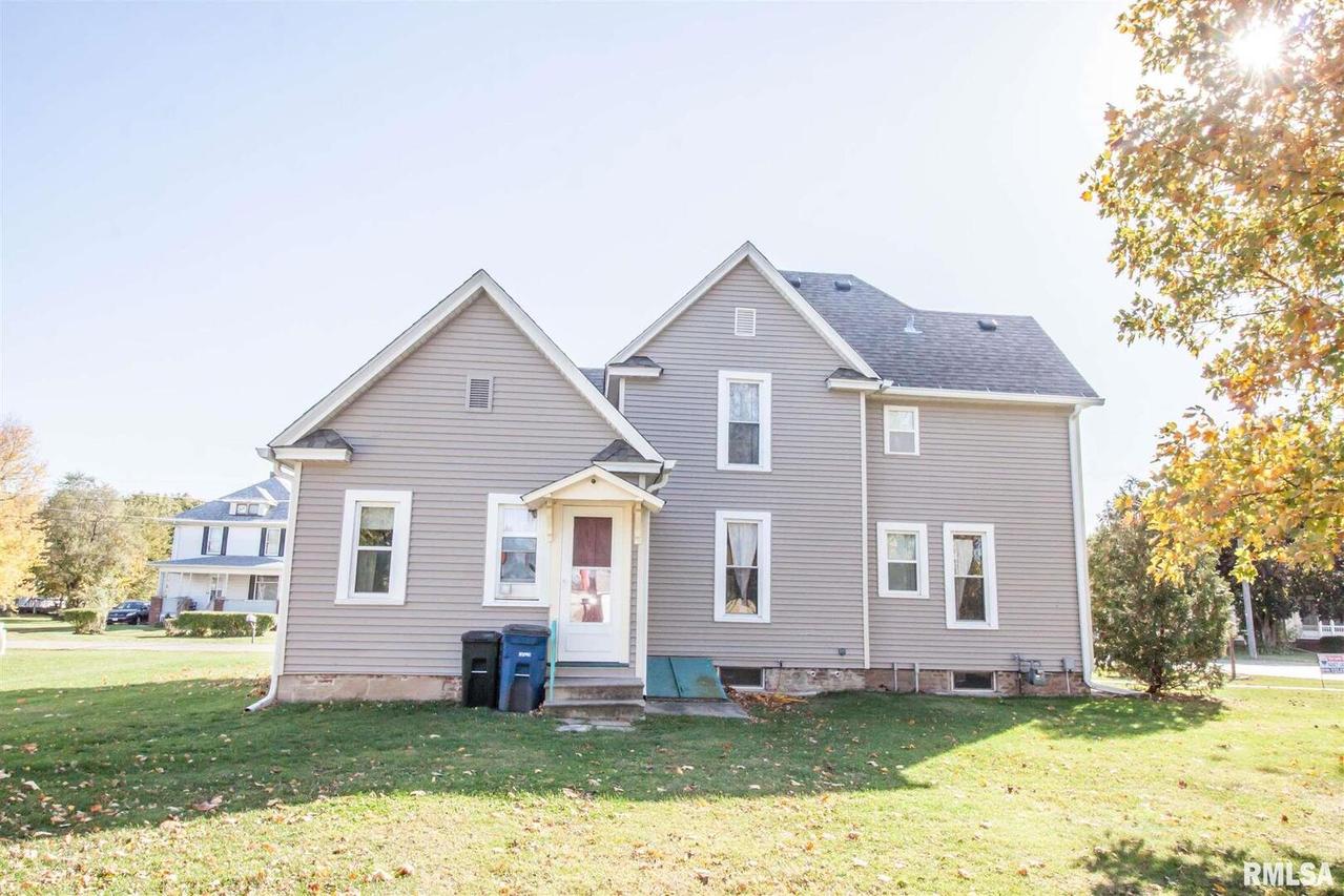 1209 10th St., Orion, IL 61273