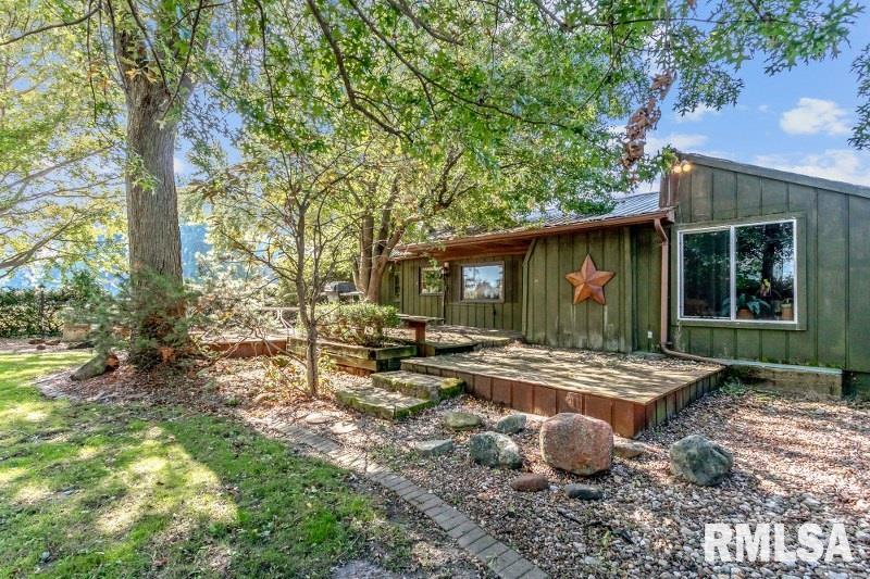 206 S 4th St., Alpha, IL 61413