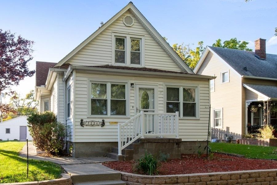 1224 31st St., Rock Island, IL 61201