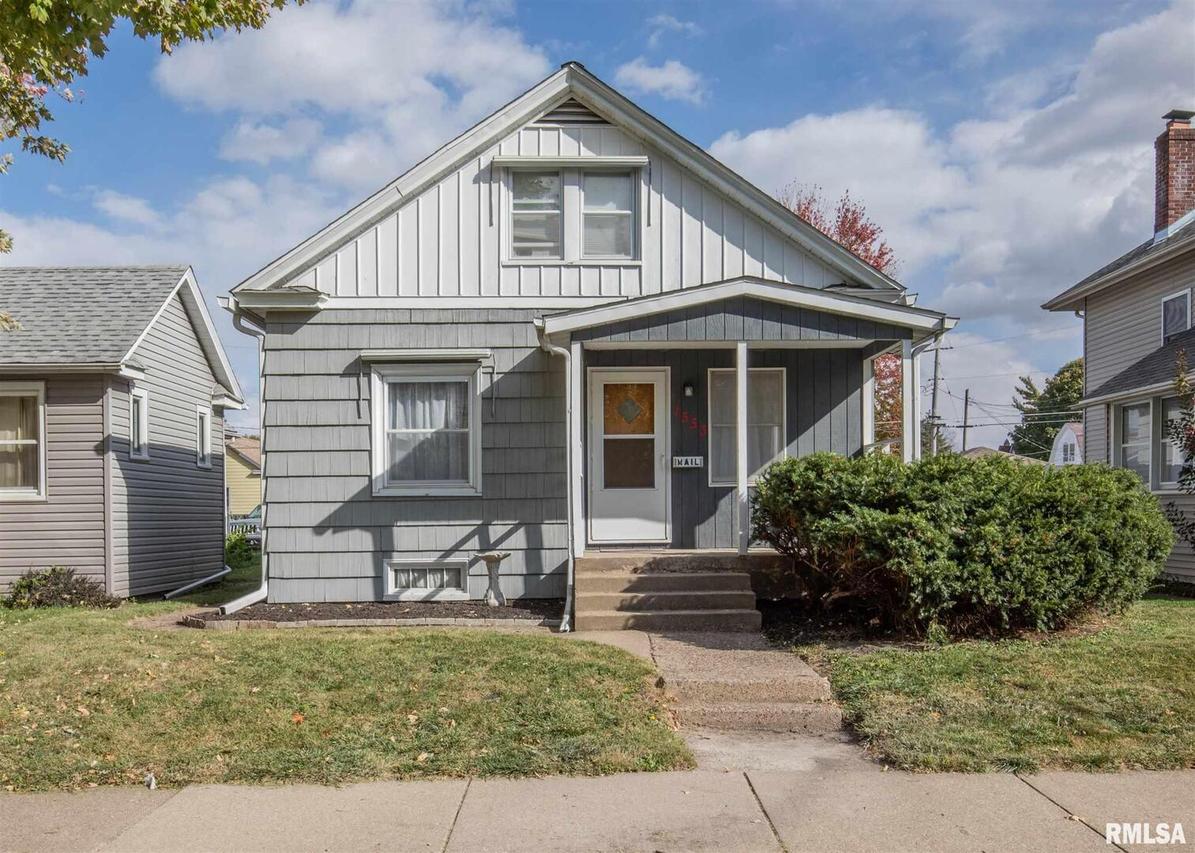 1553 40th St., Rock Island, IL 61201