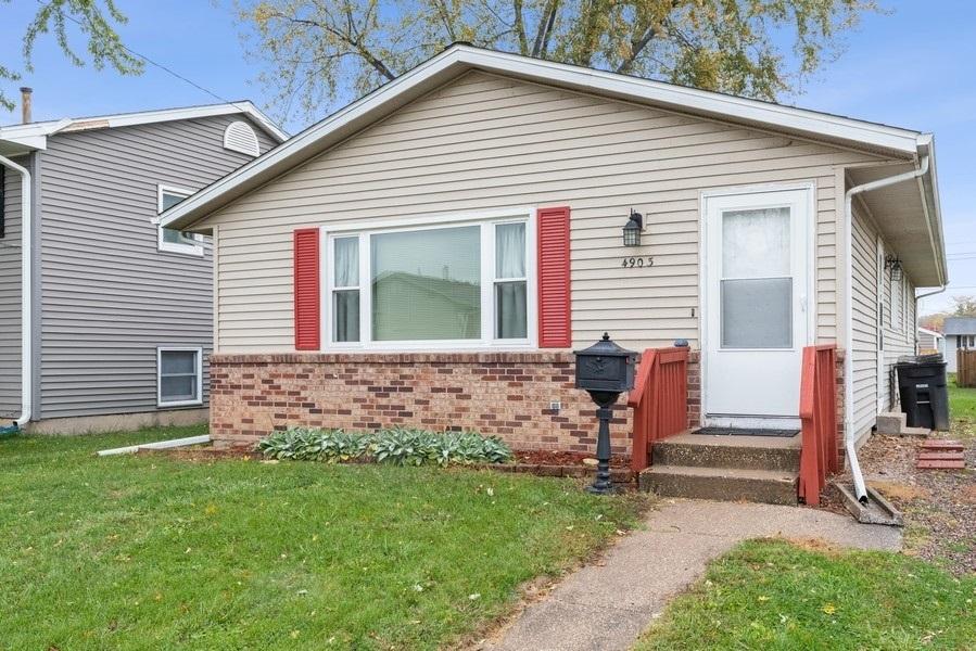 4903 50th Ave., Moline, IL 61265