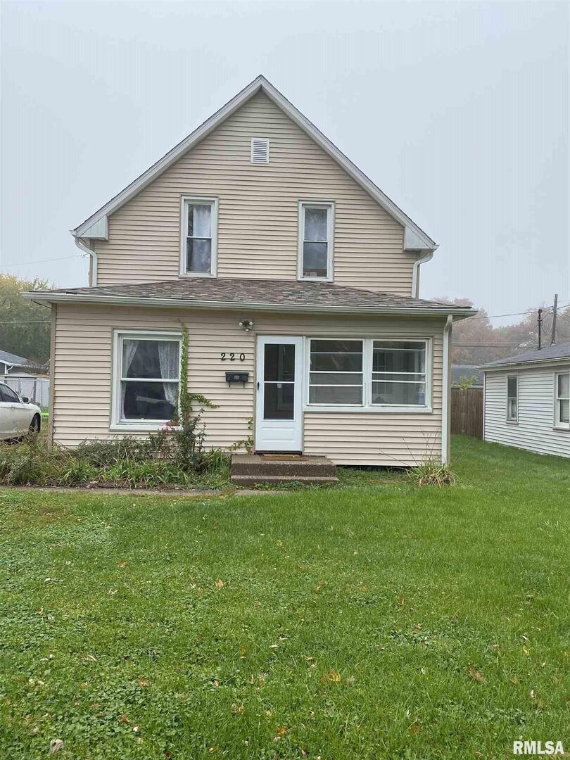 220 30th Ave., East Moline, IL 61244