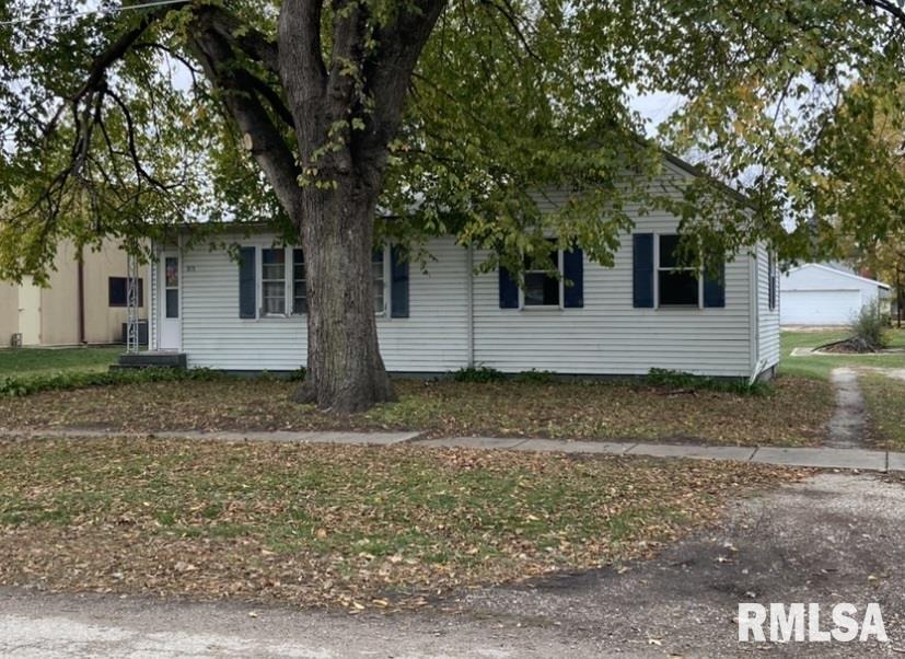 915 8th St., Erie, IL 61250