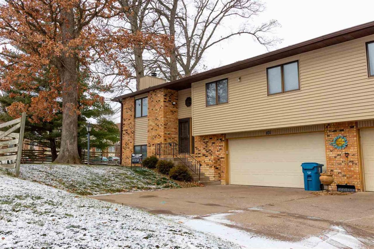 831 47th Ave., East Moline, IL 61244