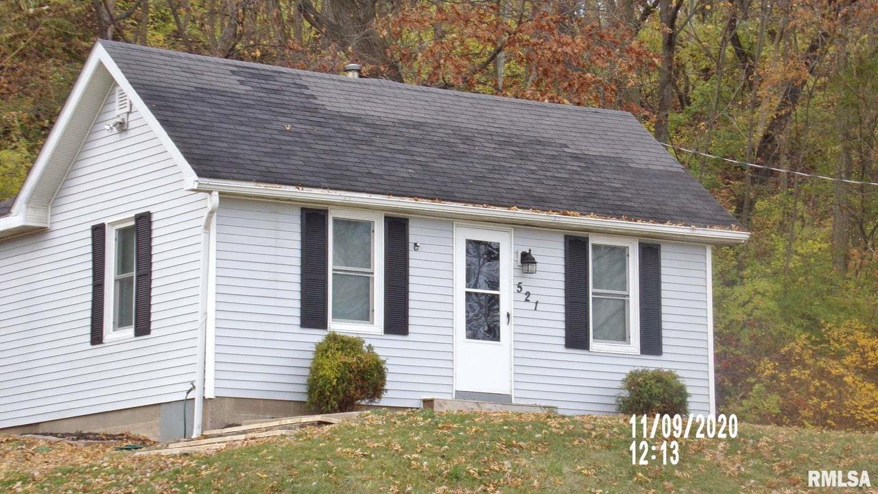 521 Mansur Ave., Carbon Cliff, IL 61239