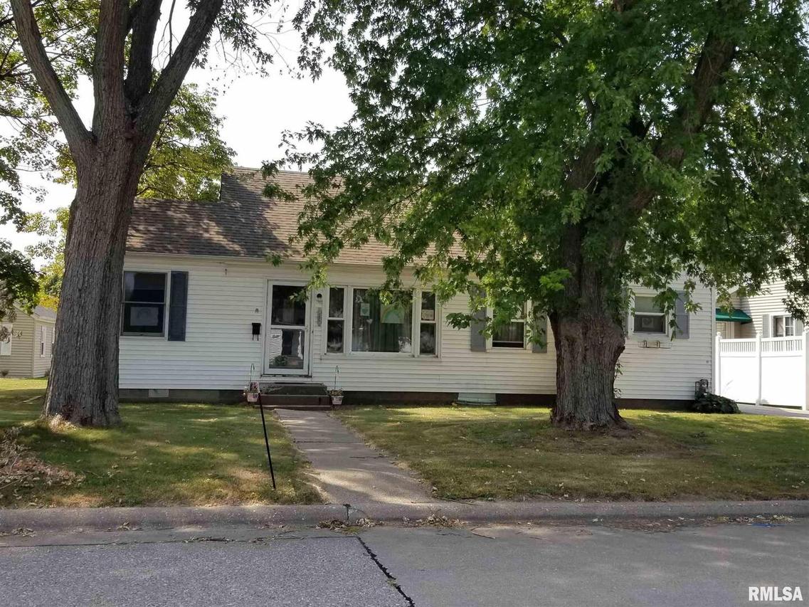 2603 43rd St., Moline, IL 61265